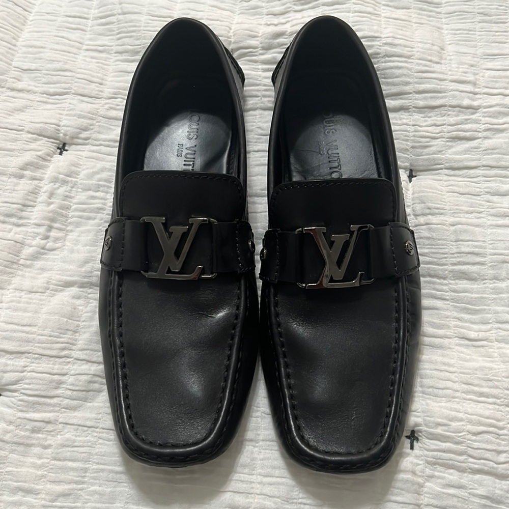 Louis Vuitton shoes size 8,5 LV size